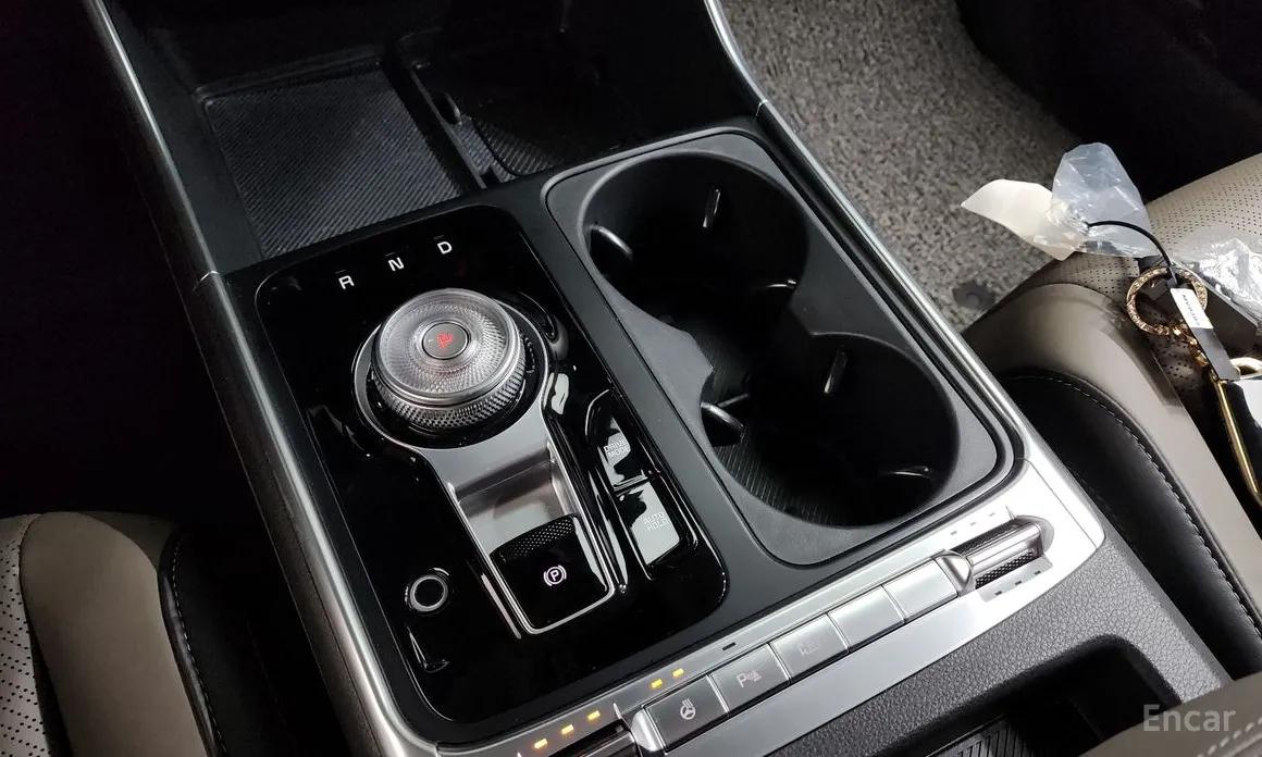 Фото 9 - Kia Carnival