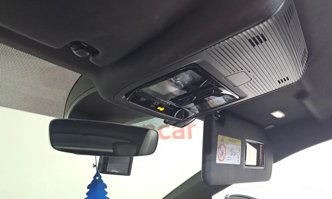 Фото 18 - Audi Q4 e-tron