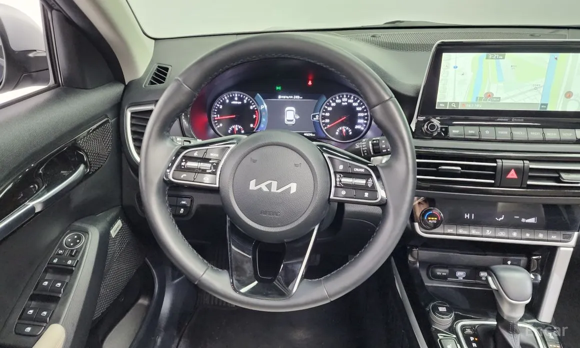 Фото 13 - Kia Seltos