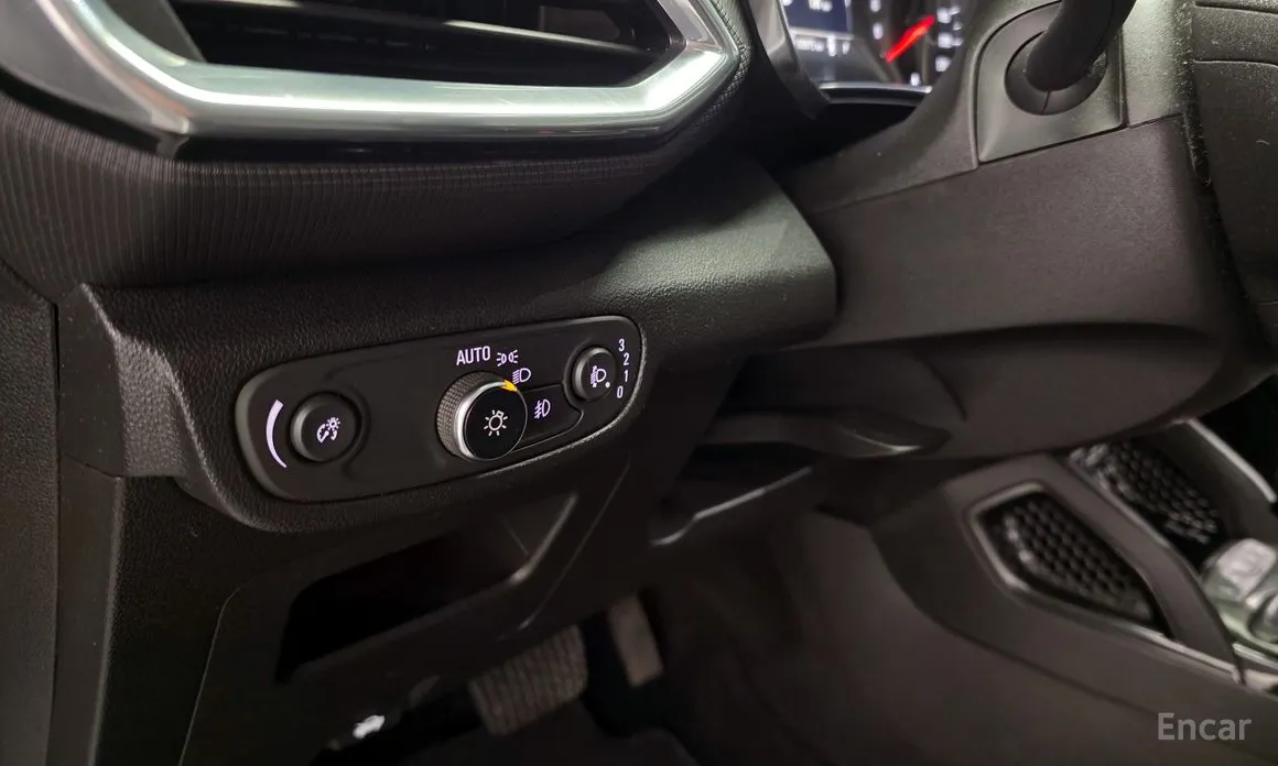 Фото 17 - Chevrolet Trailblazer