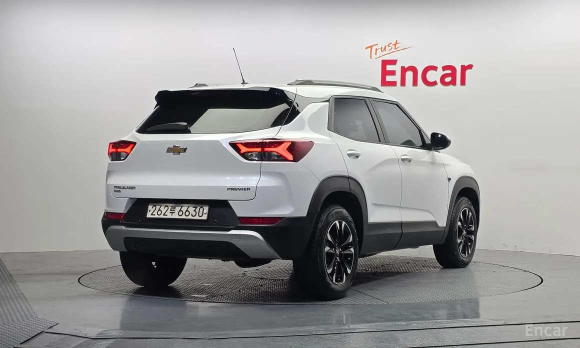 Фото 2 - Chevrolet Trailblazer