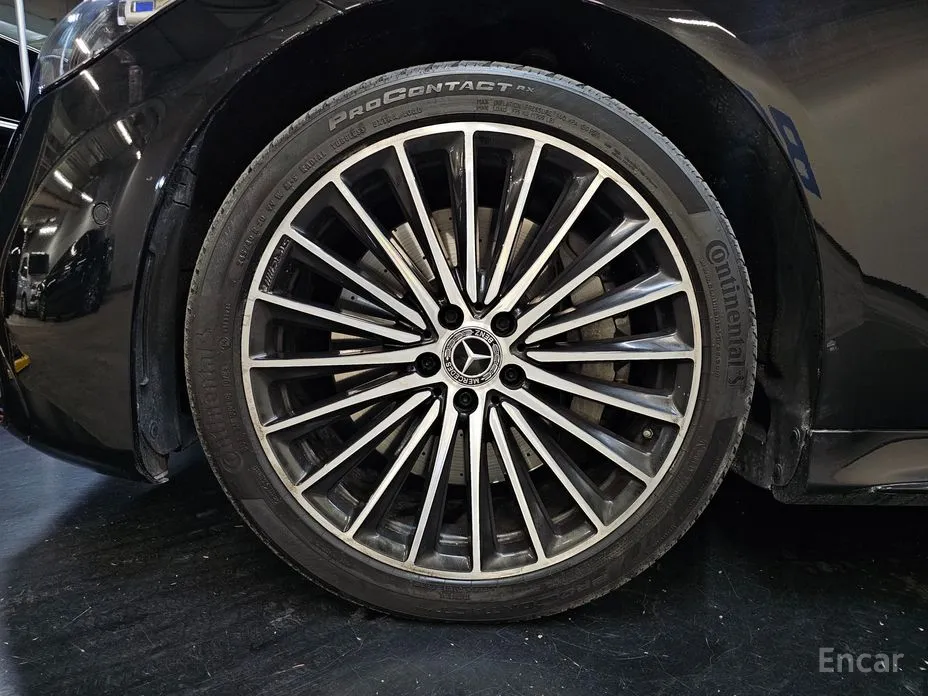 Фото 6 - Mercedes-Benz S-Class