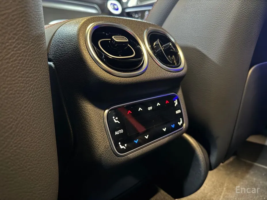 Фото 13 - Mercedes-Benz GLC-Class