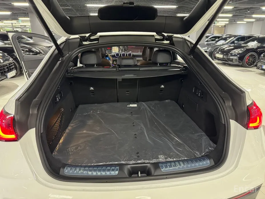 Фото 14 - Mercedes-Benz GLC-Class