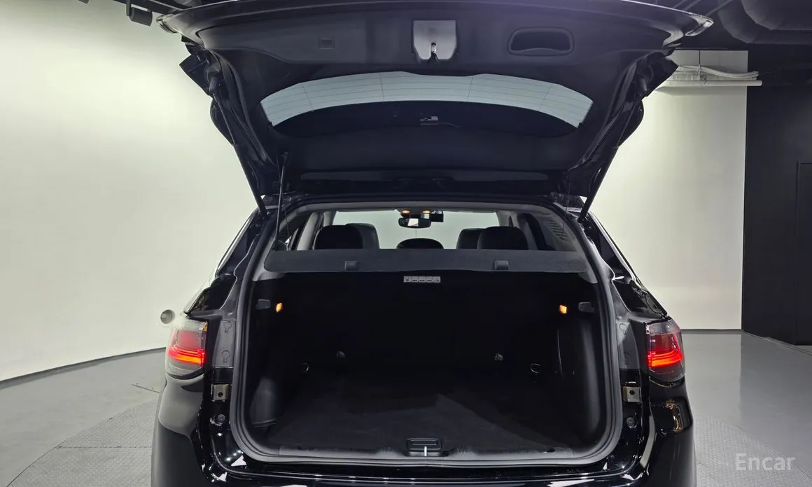 Фото 20 - Jeep Compass