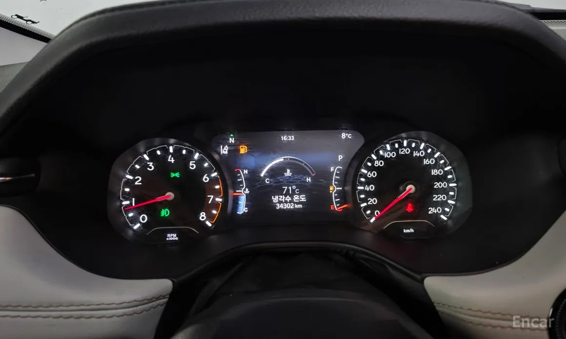 Фото 8 - Jeep Compass