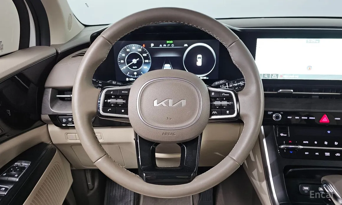 Photo 14 - Kia Carnival