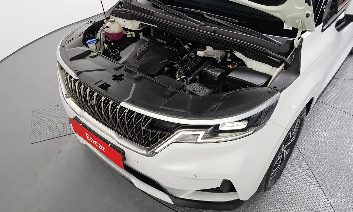 Photo 6 - Kia Carnival