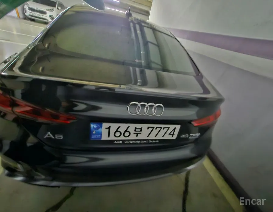 Фото 2 - Audi A5