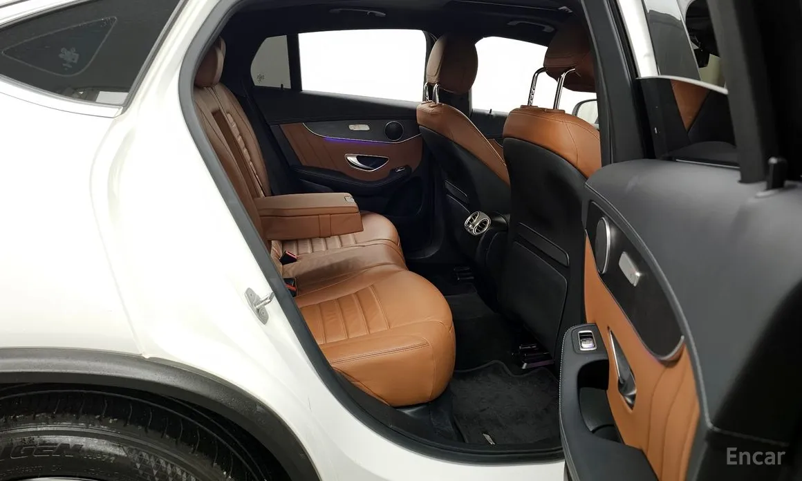 Фото 12 - Mercedes-Benz GLC-Class