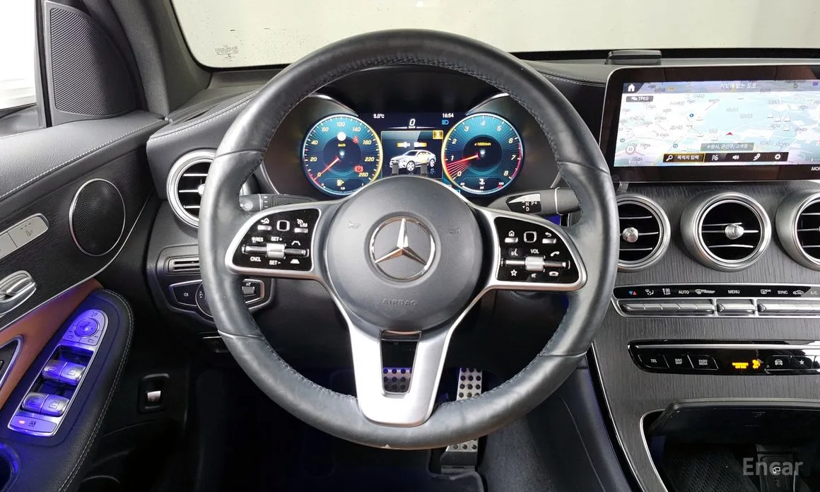 Фото 13 - Mercedes-Benz GLC-Class