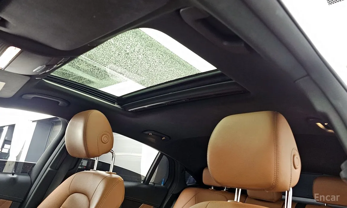 Фото 18 - Mercedes-Benz GLC-Class