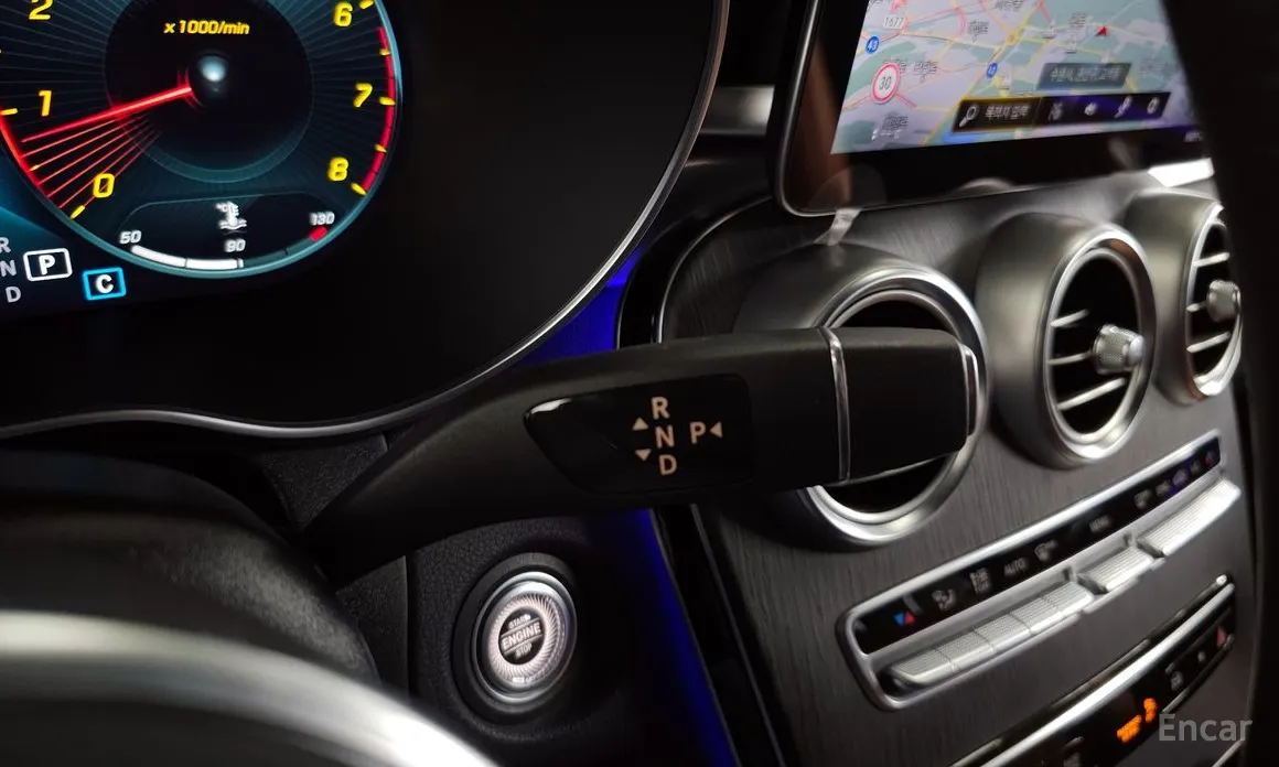 Фото 9 - Mercedes-Benz GLC-Class