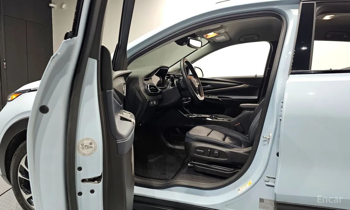 Фото 10 - Chevrolet Bolt EUV