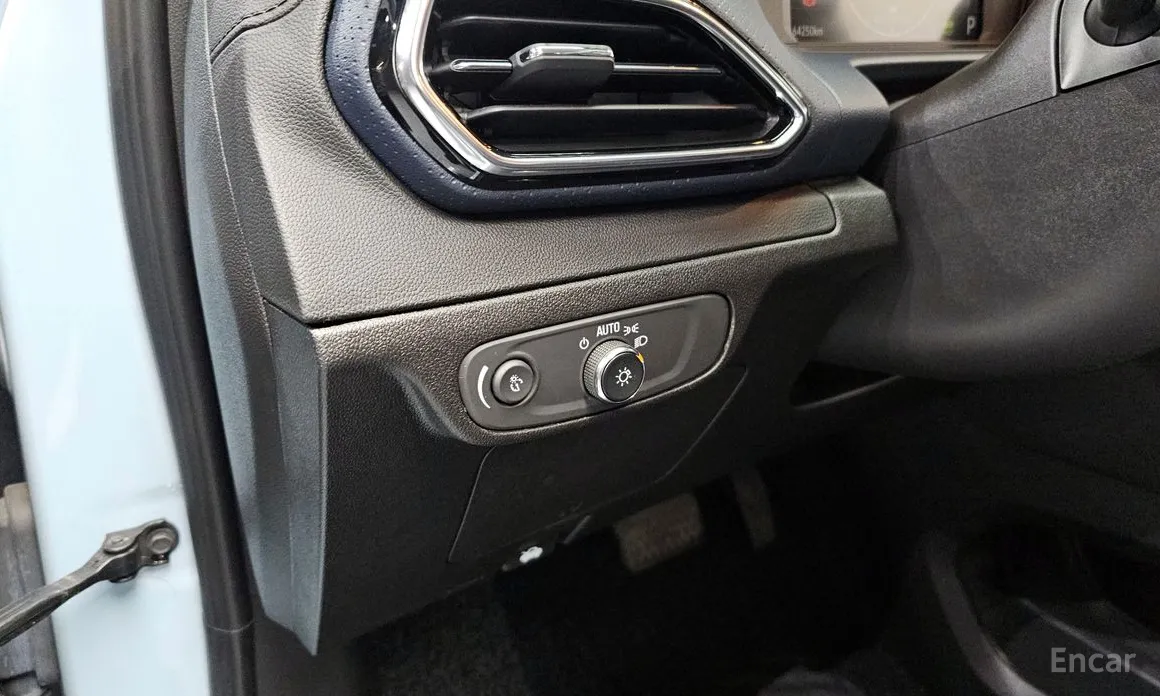 Фото 19 - Chevrolet Bolt EUV