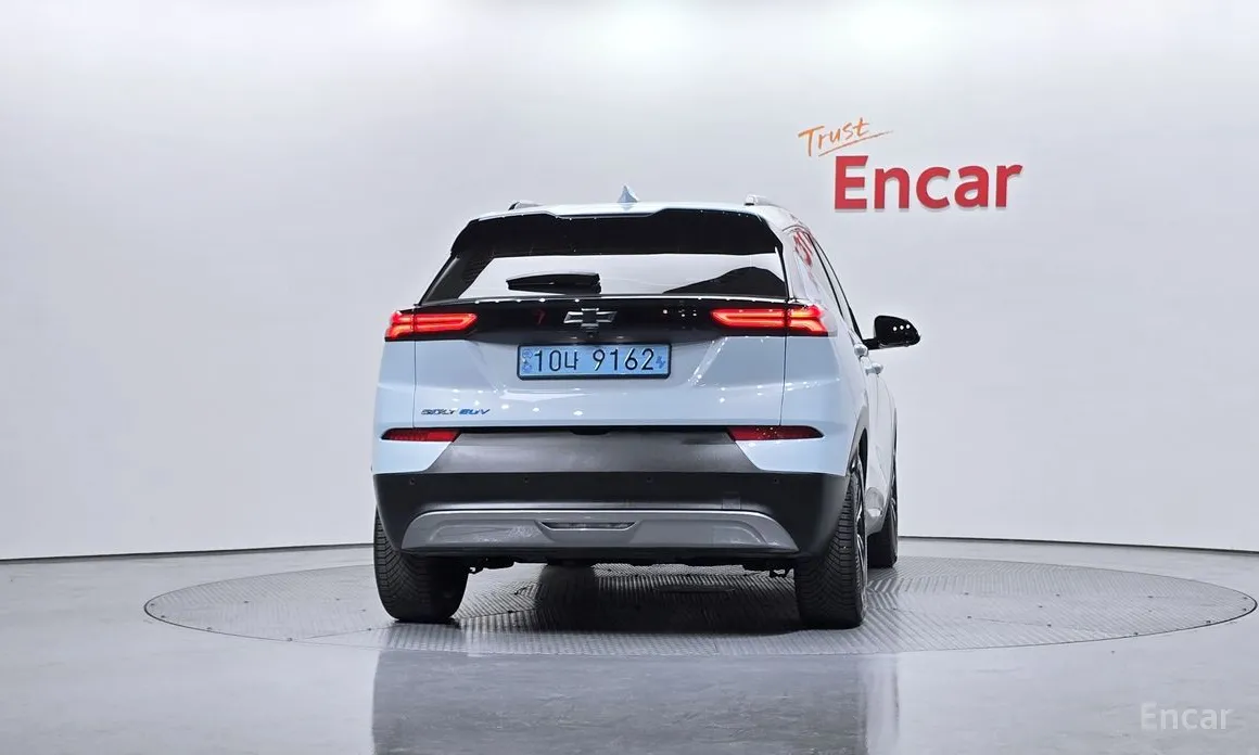 Фото 4 - Chevrolet Bolt EUV