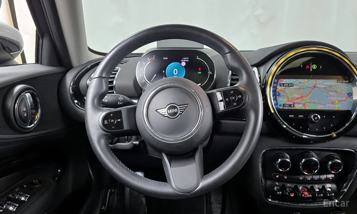 Фото 13 - Mini Clubman