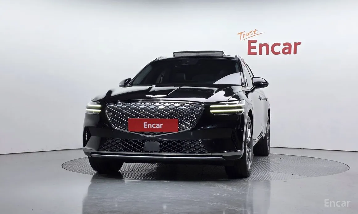 Фото 3 - Genesis GV70