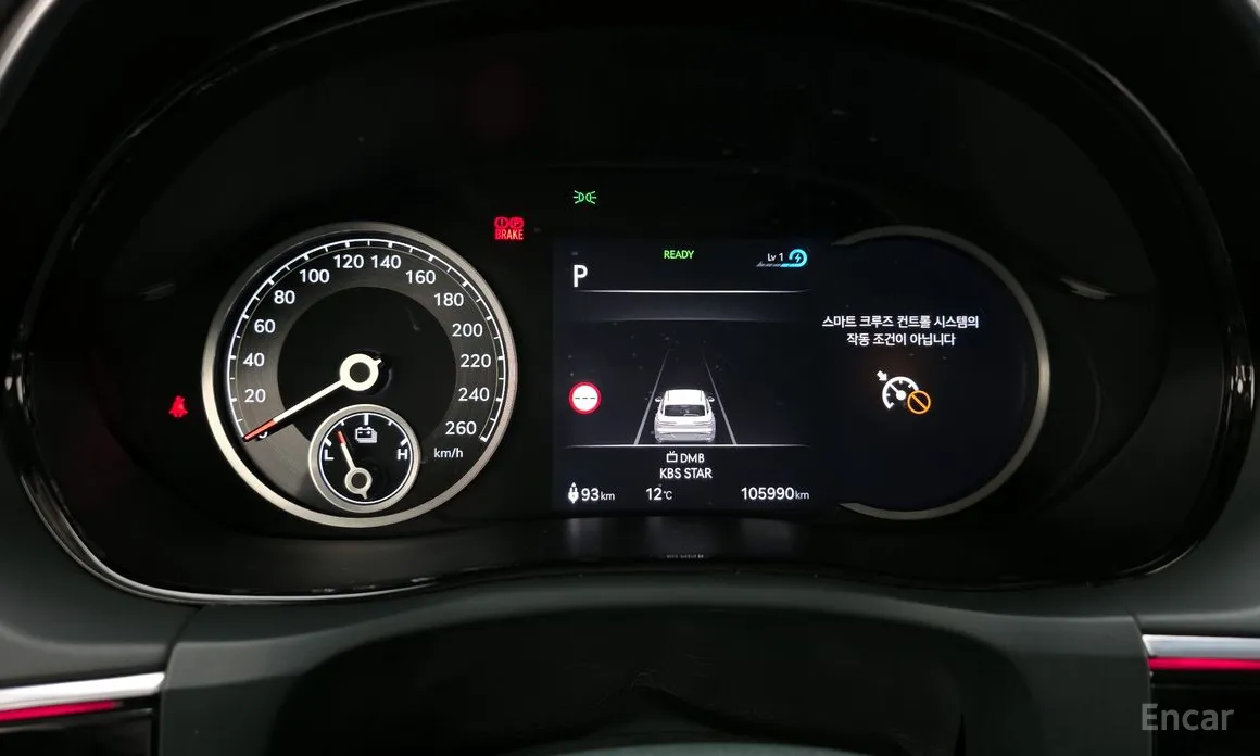 Фото 8 - Genesis GV70