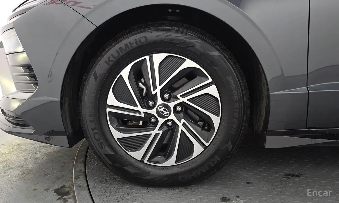 Фото 5 - Hyundai Sonata