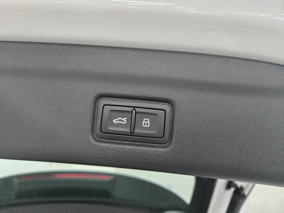 Фото 13 - Audi Q6 e-tron