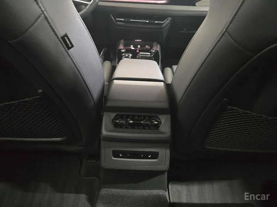 Фото 15 - Audi Q6 e-tron