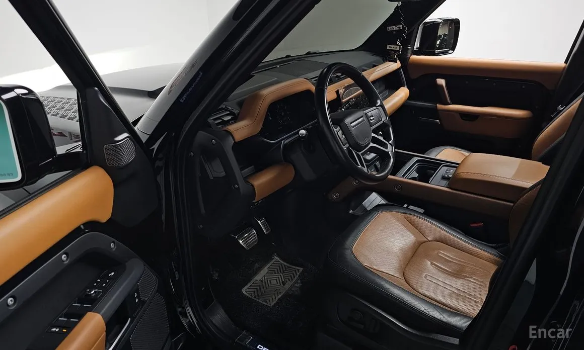 Фото 11 - Land Rover Defender