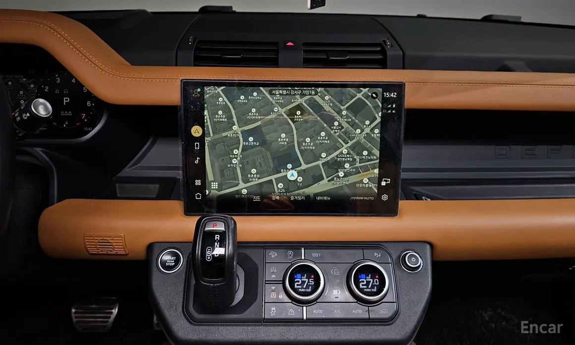 Фото 14 - Land Rover Defender