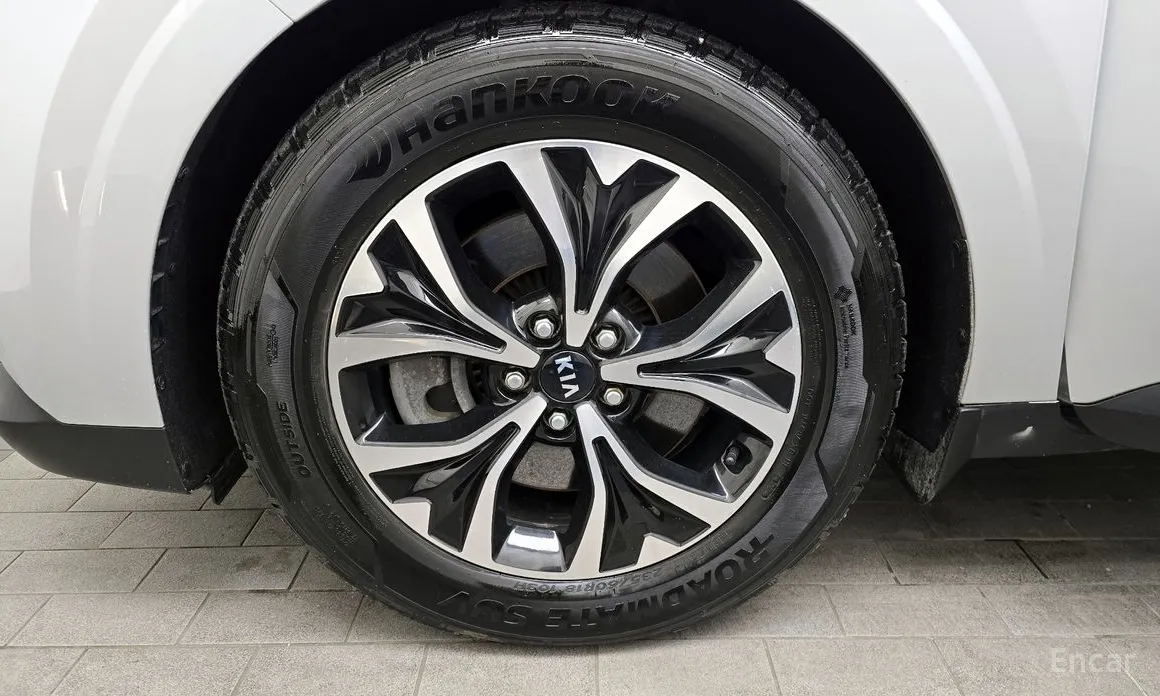 Фото 5 - Kia Carnival