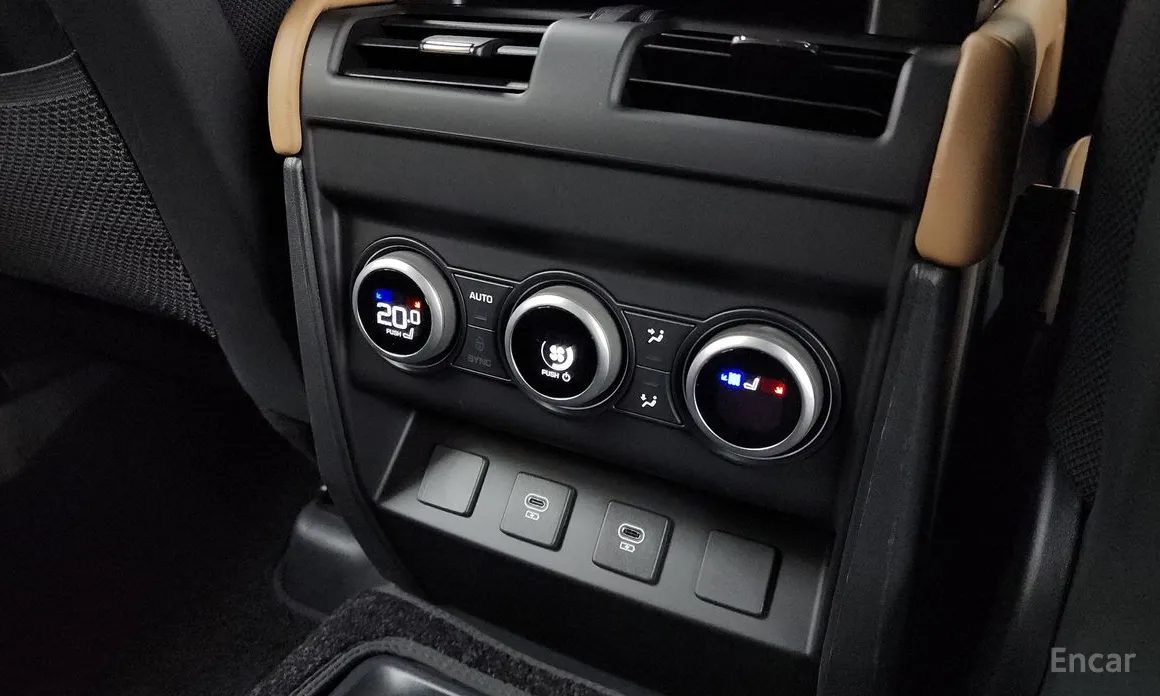 Фото 19 - Land Rover Defender