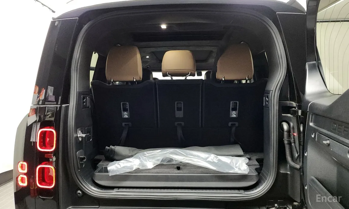 Фото 20 - Land Rover Defender