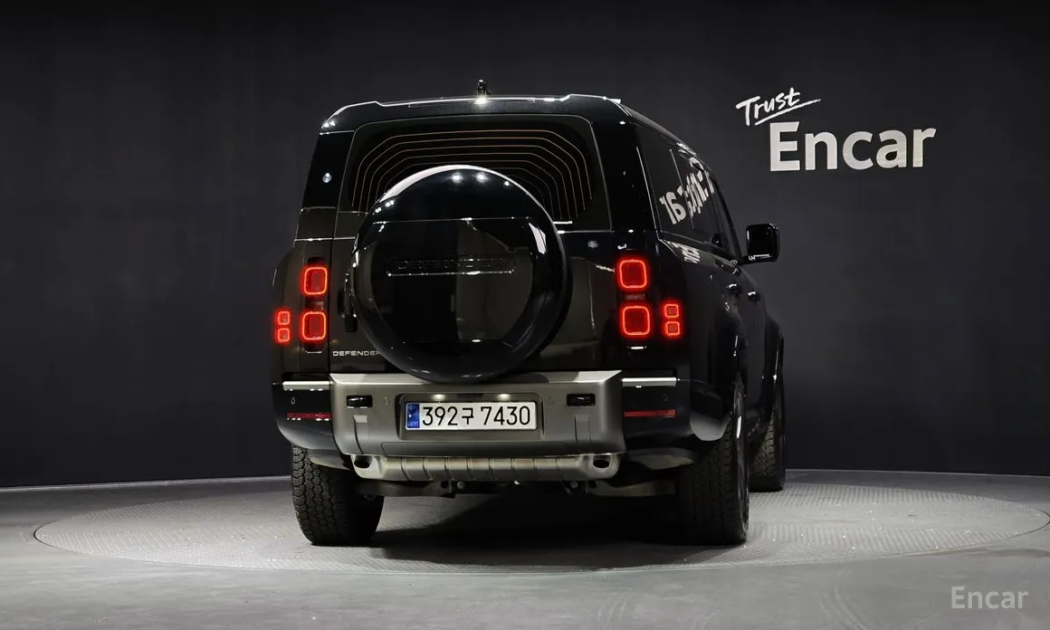 Фото 4 - Land Rover Defender