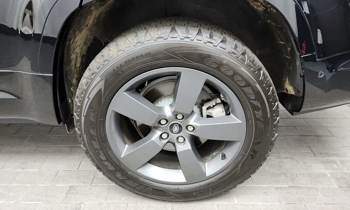 Фото 5 - Land Rover Defender