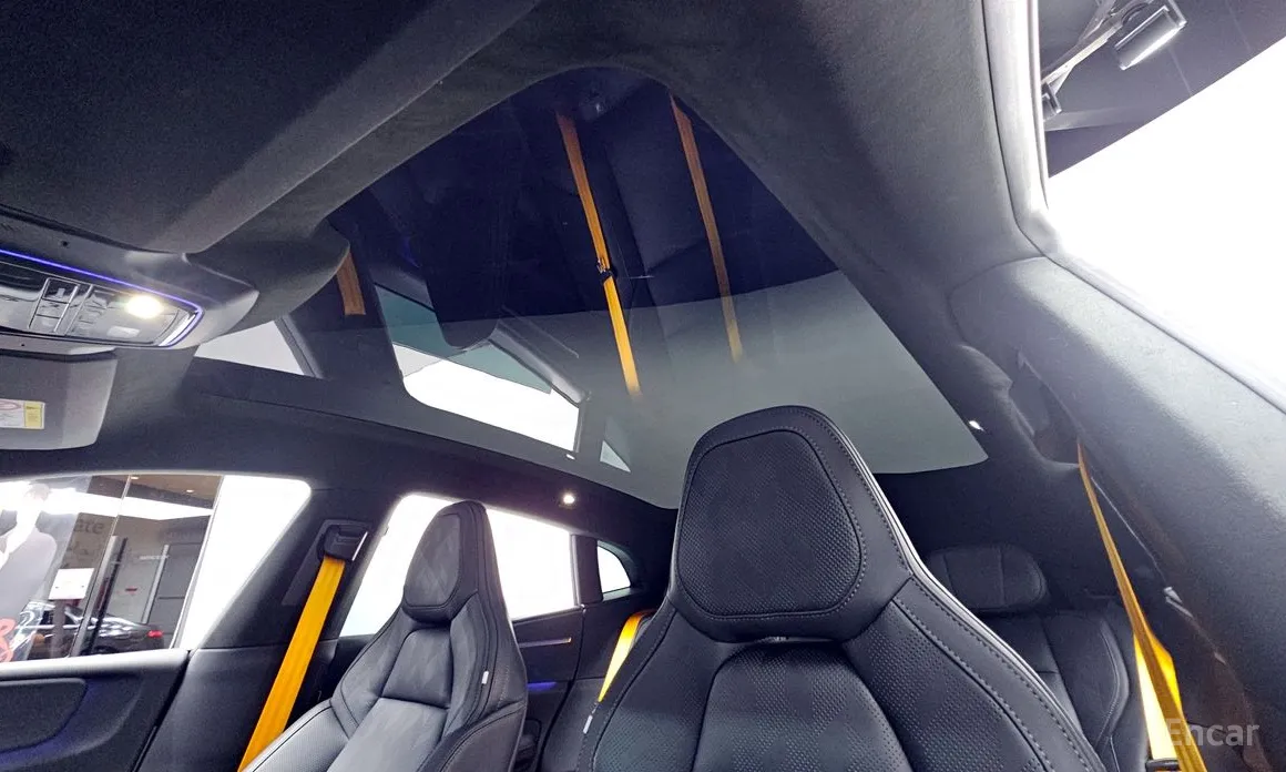 Фото 20 - Polestar 4