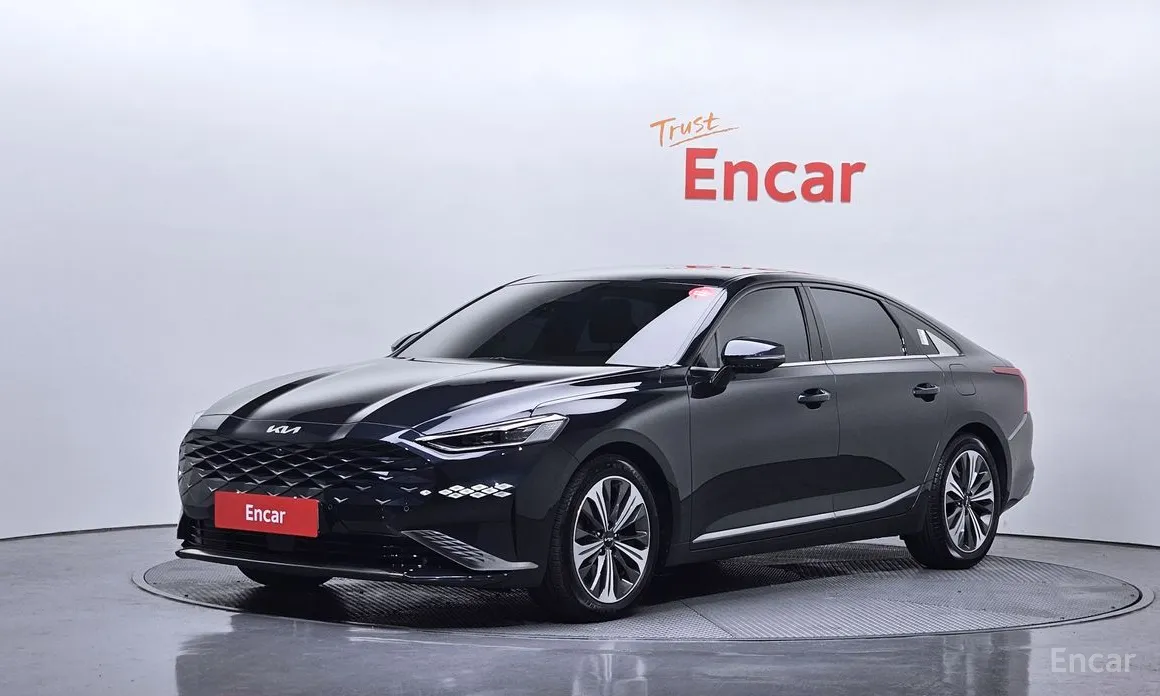 Фото 1 - Kia K8