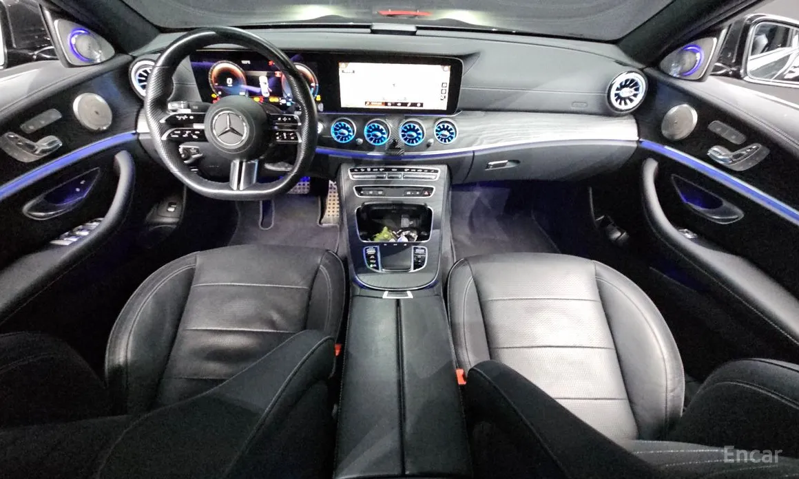 Фото 7 - Mercedes-Benz E-Class