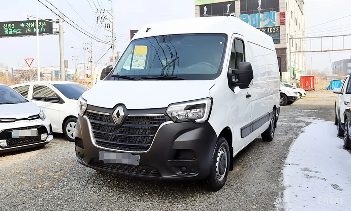 Фото 1 - Renault Master