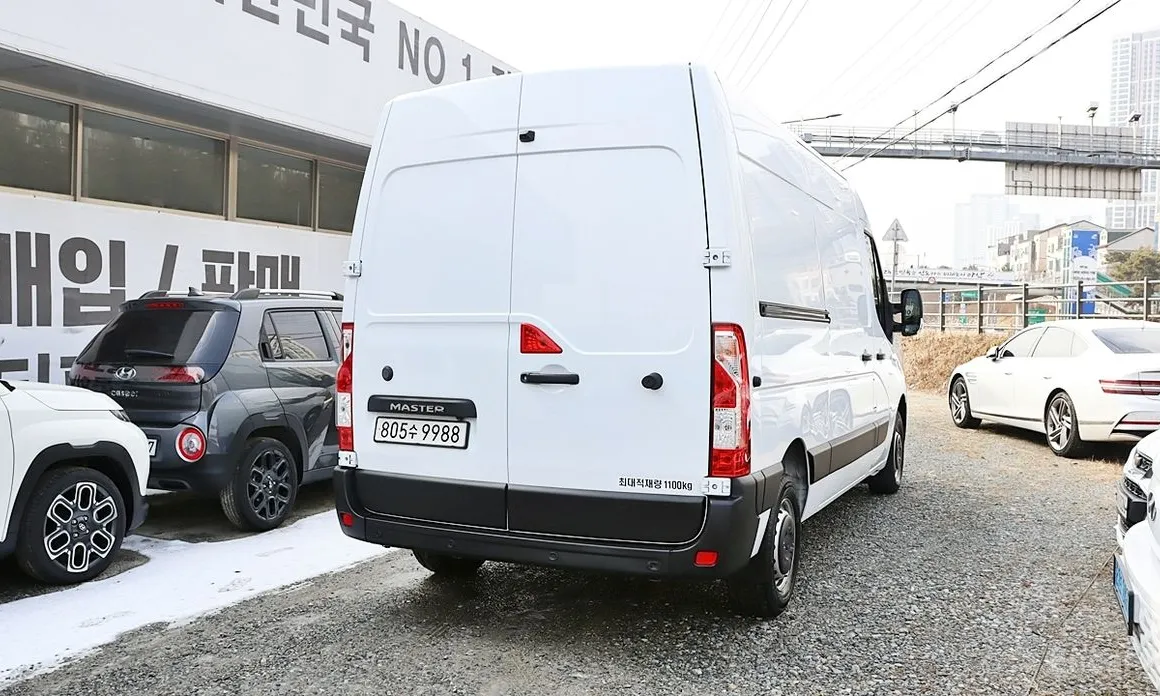 Фото 3 - Renault Master