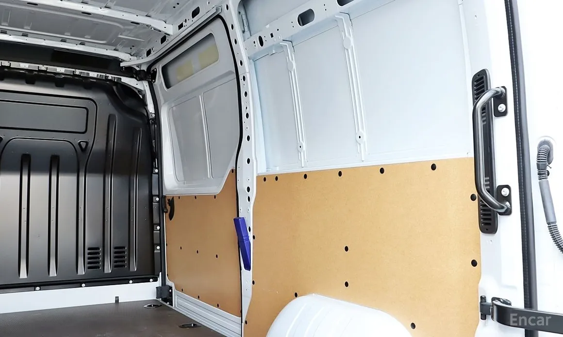 Фото 8 - Renault Master