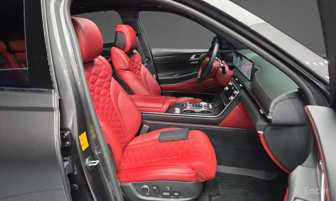 Фото 11 - Genesis GV80