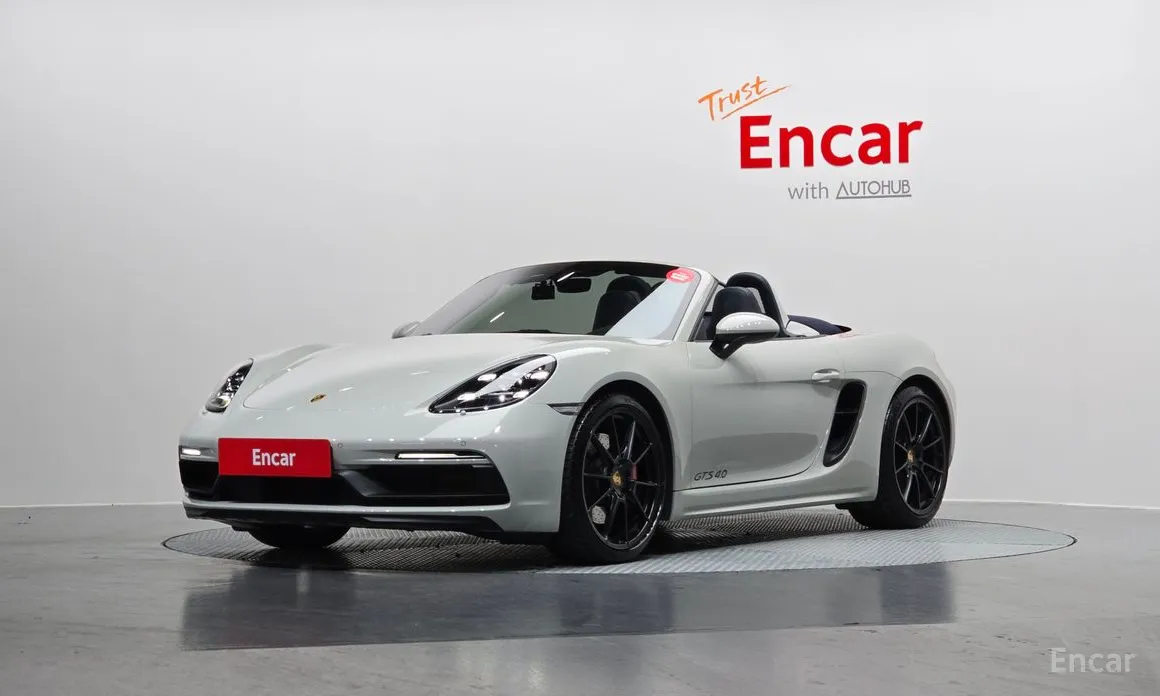 Фото 1 - Porsche 718