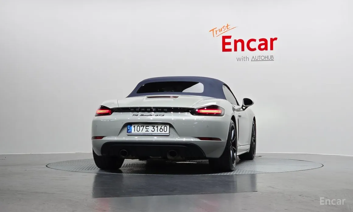 Фото 4 - Porsche 718