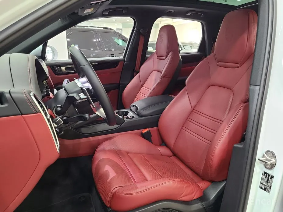 Porsche Cayenne 2019 3.0 PLATINUM EDITION