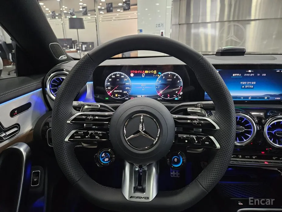 Фото 8 - Mercedes-Benz CLA-Class