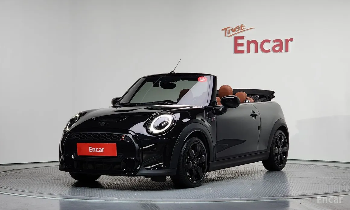 Фото 1 - Mini Cooper Convertible