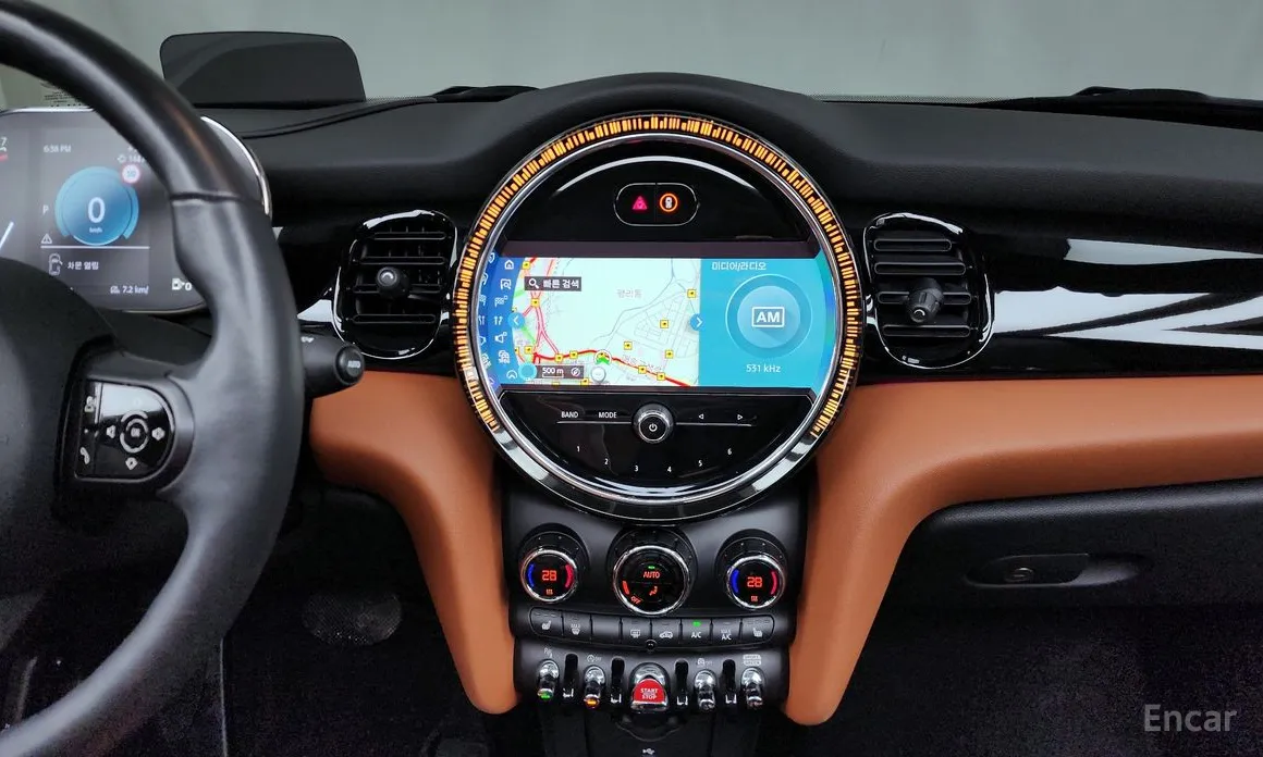 Фото 14 - Mini Cooper Convertible