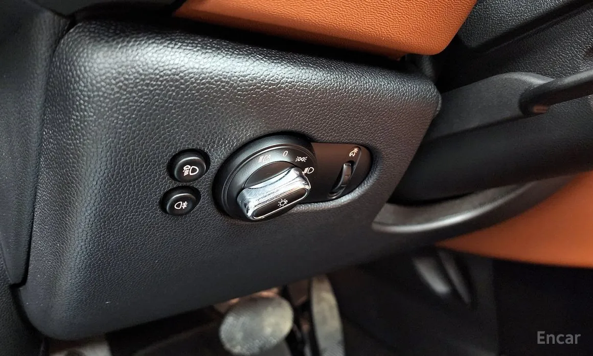 Фото 16 - Mini Cooper Convertible