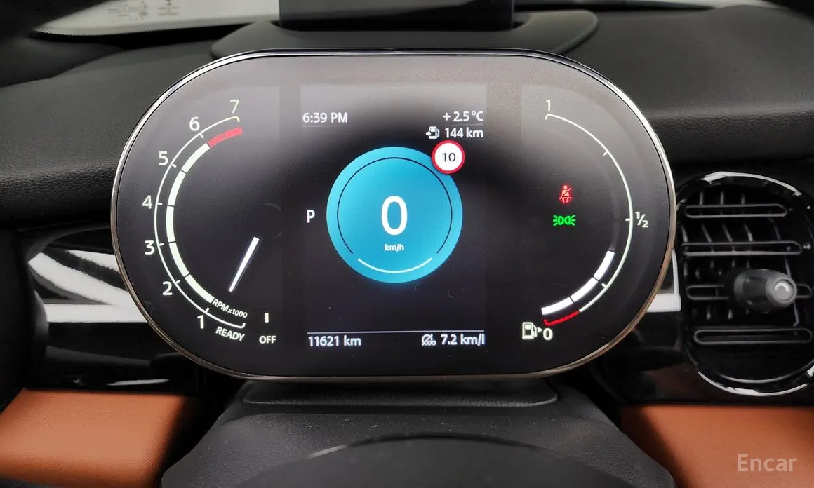 Фото 8 - Mini Cooper Convertible