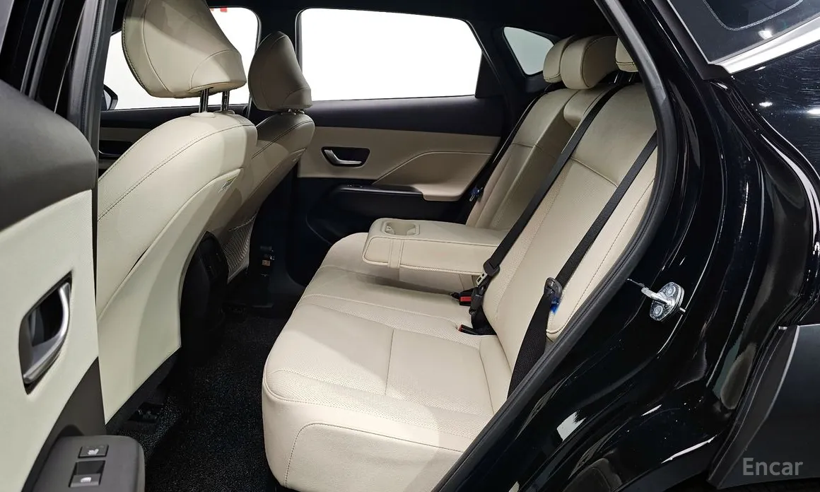 Фото 12 - Hyundai Kona