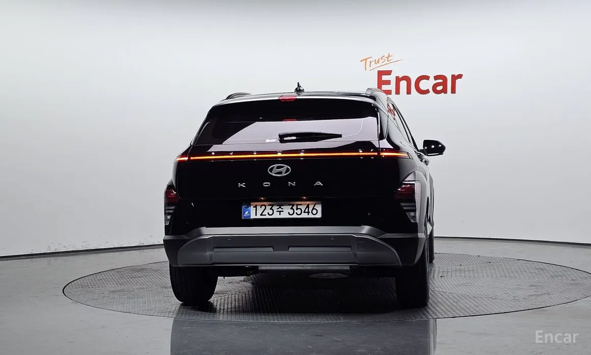 Фото 4 - Hyundai Kona